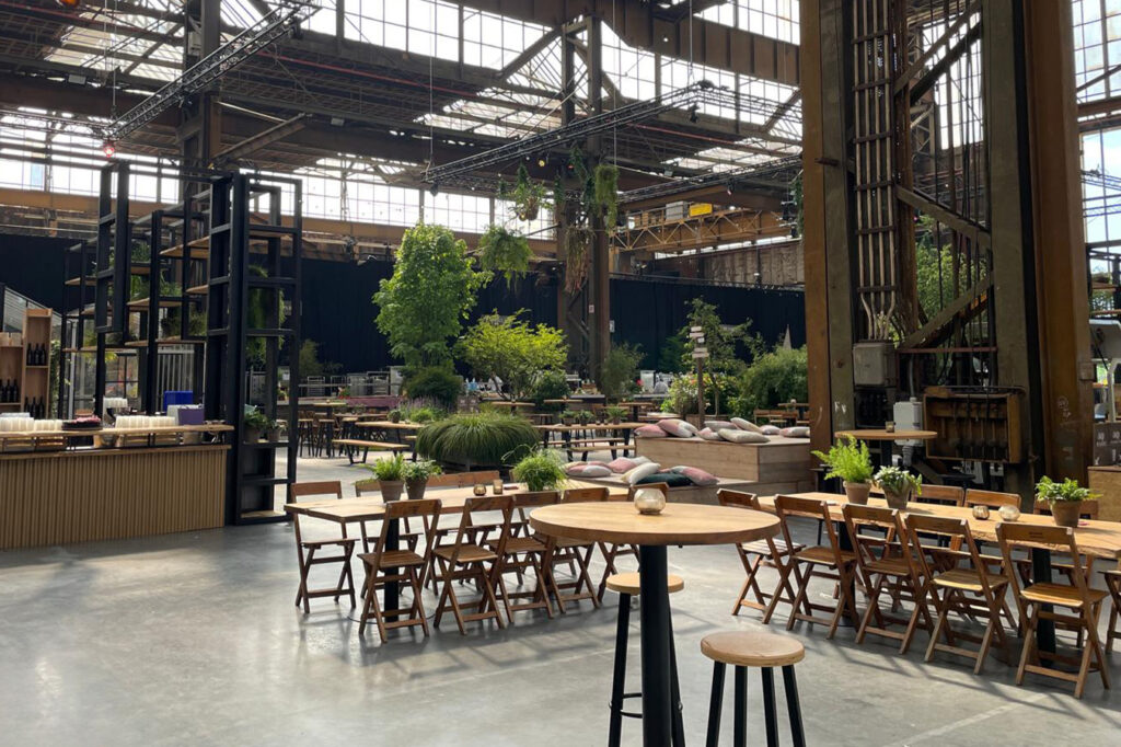 template events image grid overlay image right 900x1351px