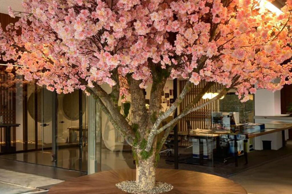 template events image grid overlay image right 900x1351px